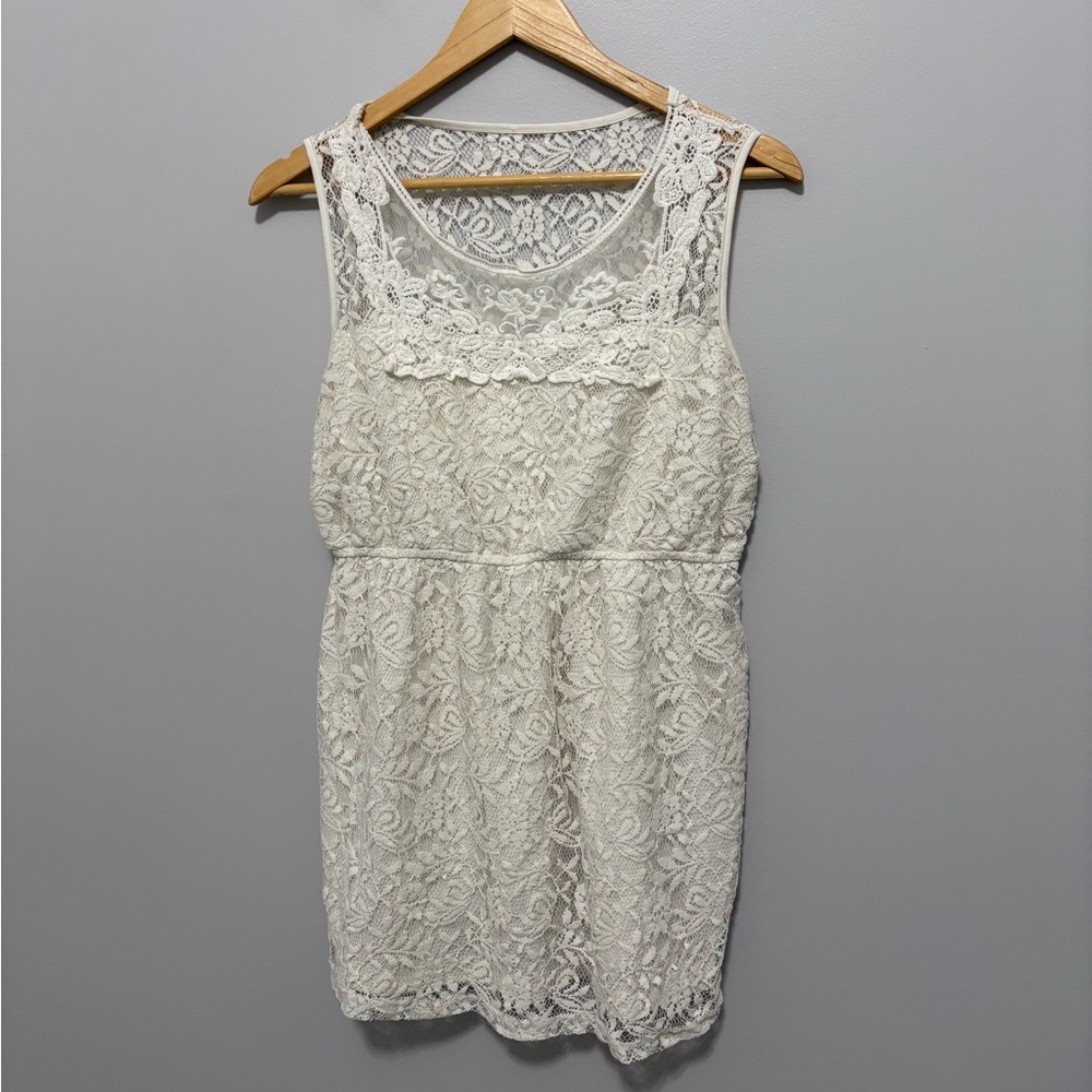 Motherhood Maternity Ivory Lace Embroidered Overlay Sleeveless Top